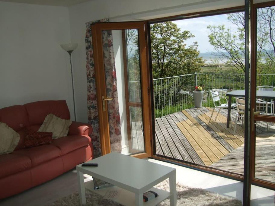 Cottage , Seaside Views, Quiet Beach, Awesome View Pendine Exteriör bild
